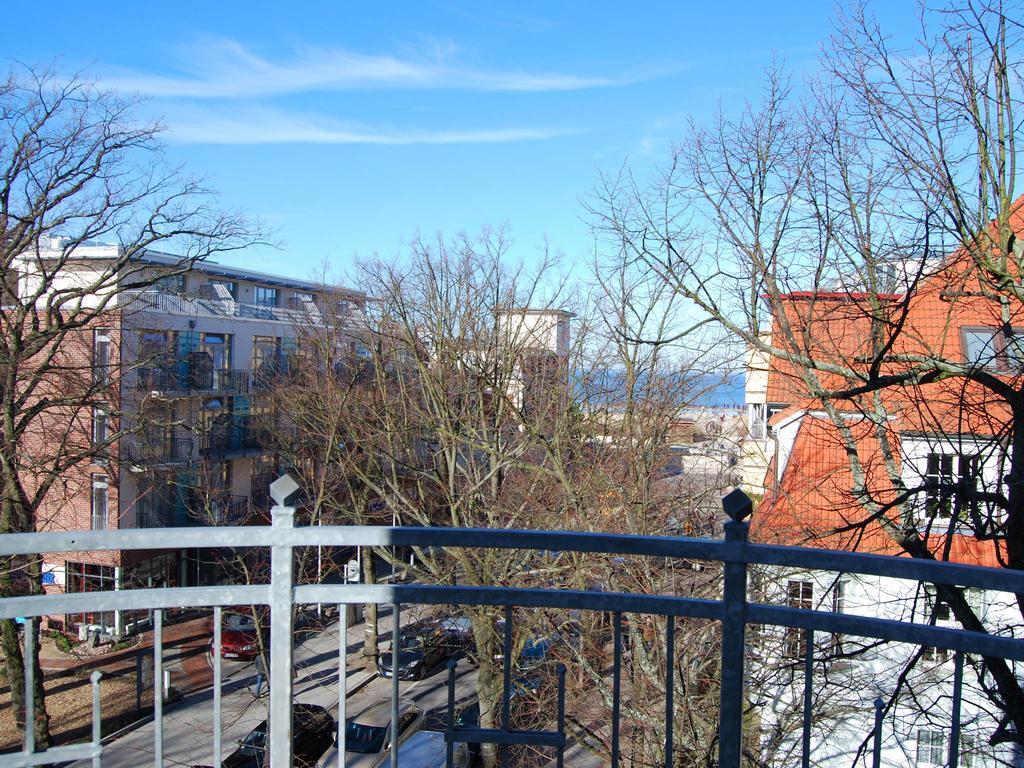 Ferienwohnung Warnemünde am Kurpark Rostock Zimmer foto